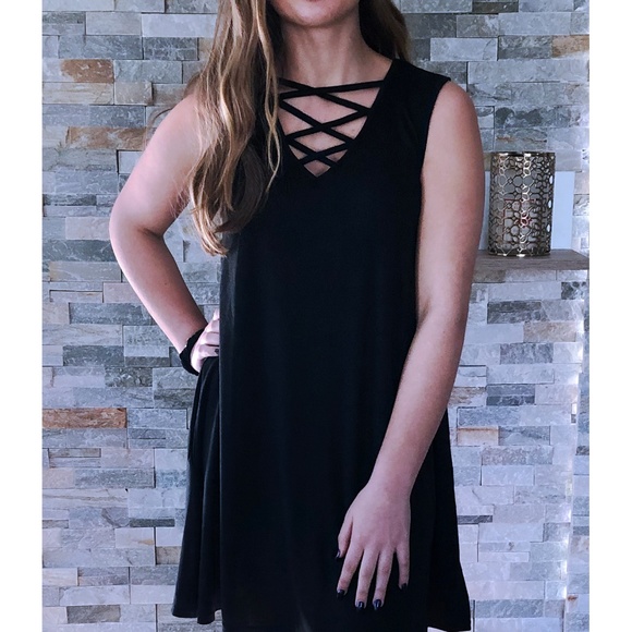 🖤COMFY CRISS CROSS NECK KNIT DRESS Size 1X - 3X - Picture 4 of 6